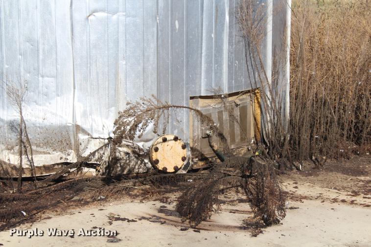 image for item DA4907 2006 Crall-Products insulated tank