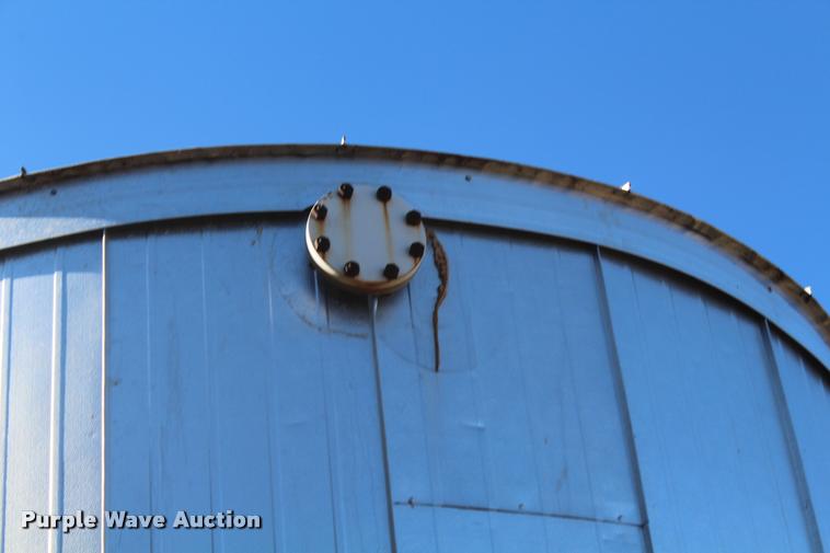 image for item DA4907 2006 Crall-Products insulated tank