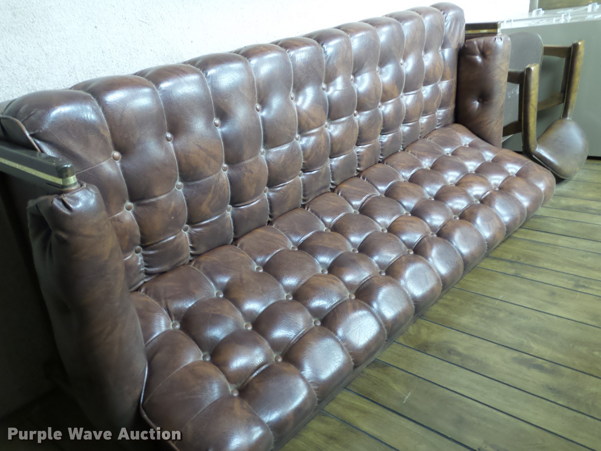 (3) leather couches in Dimmitt, TX Item BJ9297 sold Purple Wave