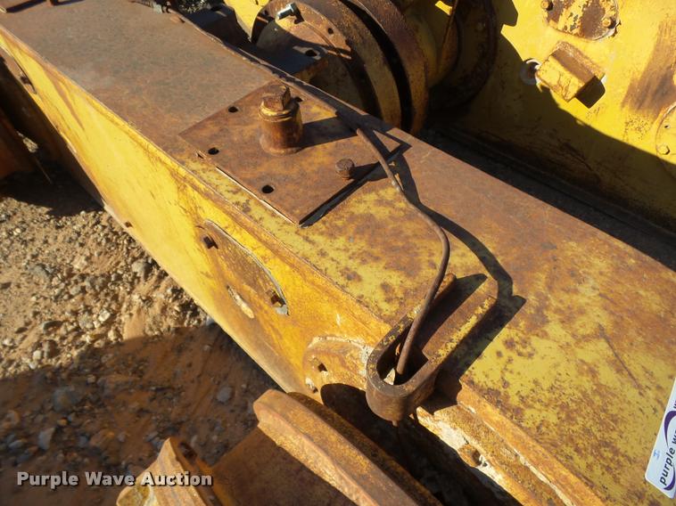 image for item BU9796 Galion motor grader tandem axles