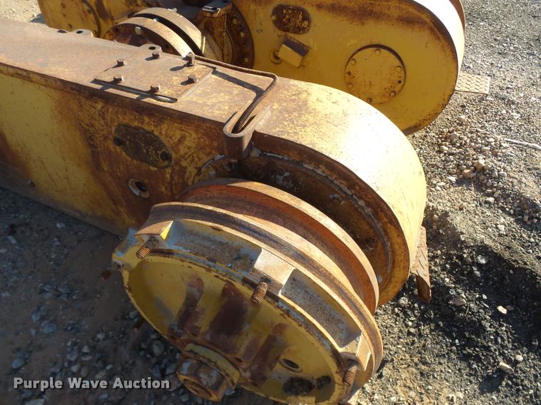 image for item BU9796 Galion motor grader tandem axles
