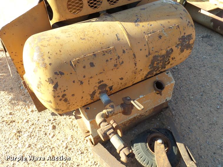 image for item BU9800 Worthington Blue Brute 60 air compressor