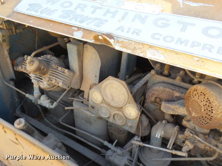 image for item BU9800 Worthington Blue Brute 60 air compressor