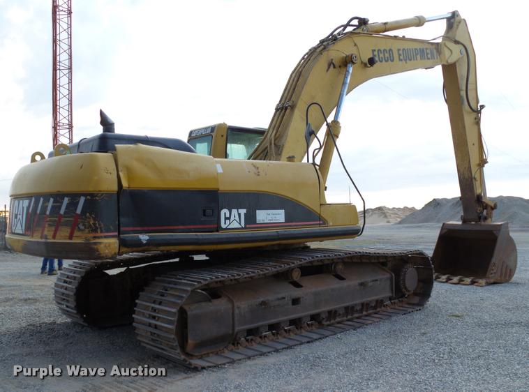 image for item DA4259 2005 Caterpillar 330C L excavator