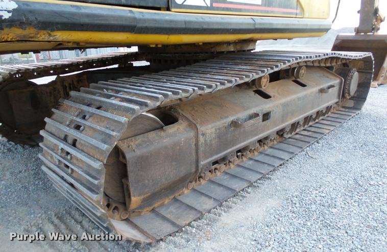 image for item DA4259 2005 Caterpillar 330C L excavator