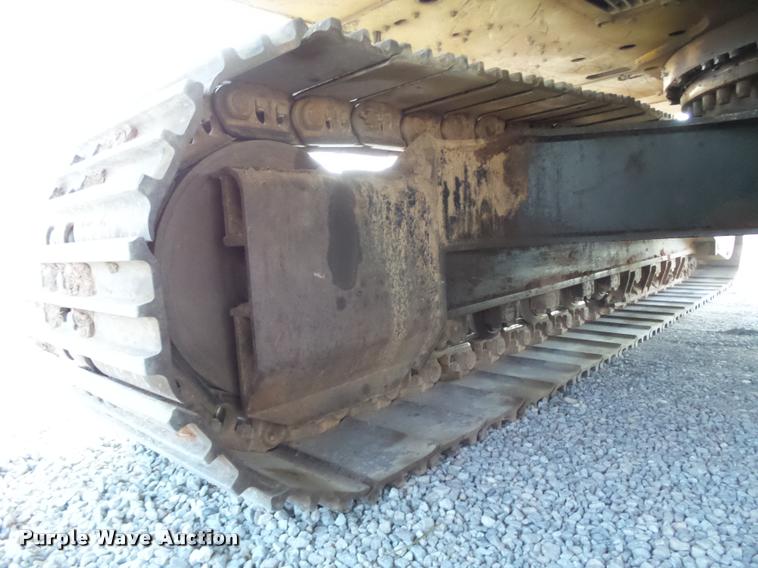 image for item DA4259 2005 Caterpillar 330C L excavator