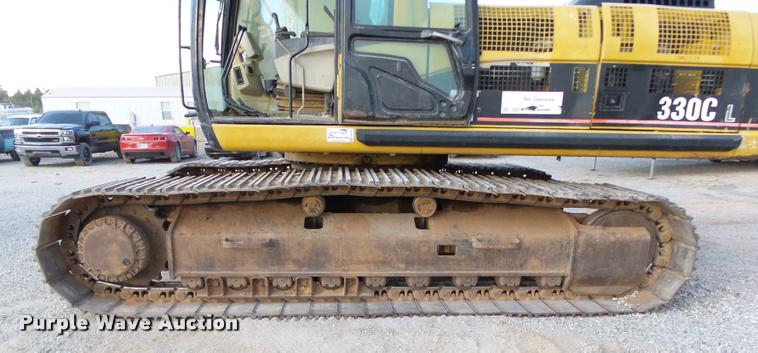 image for item DA4259 2005 Caterpillar 330C L excavator