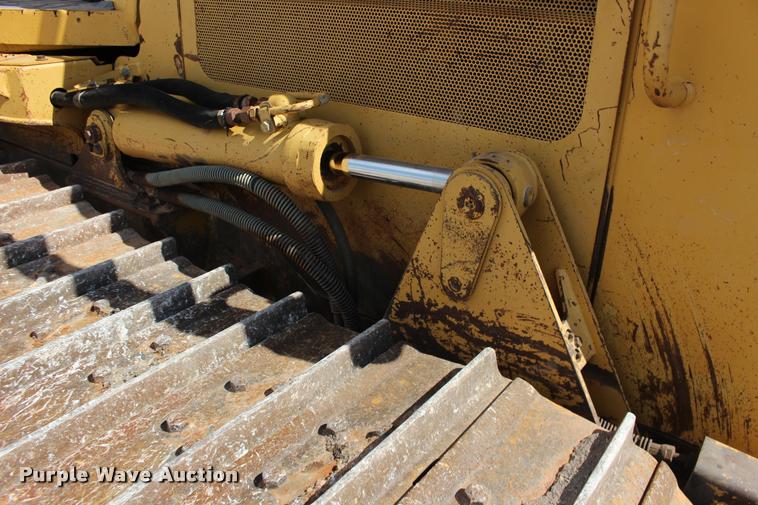 image for item DB0000 2003 Caterpillar D5G XL dozer