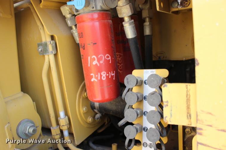 image for item DB0000 2003 Caterpillar D5G XL dozer