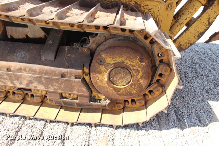 image for item DB0000 2003 Caterpillar D5G XL dozer