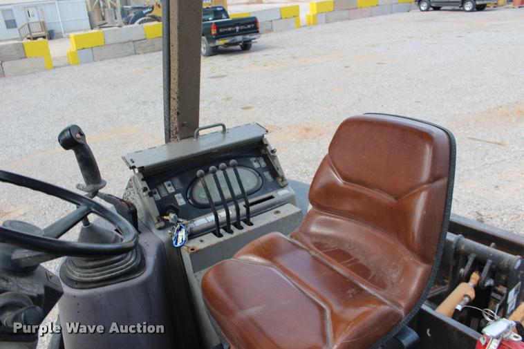 image for item DB0002 2005 Case 570M XT landscape tractor