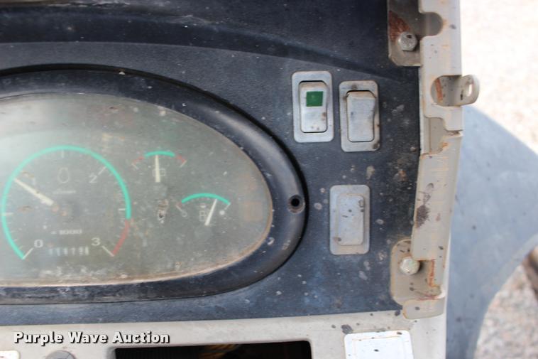 image for item DB0002 2005 Case 570M XT landscape tractor