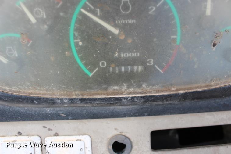 image for item DB0002 2005 Case 570M XT landscape tractor