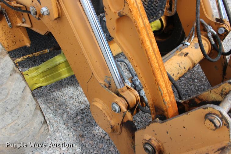 image for item DB0002 2005 Case 570M XT landscape tractor