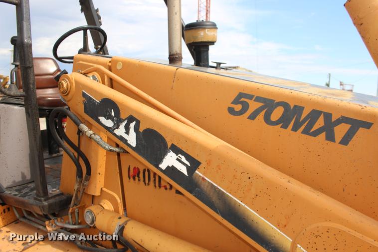 image for item DB0002 2005 Case 570M XT landscape tractor