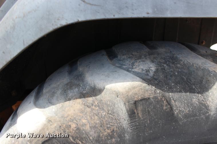 image for item DB0002 2005 Case 570M XT landscape tractor