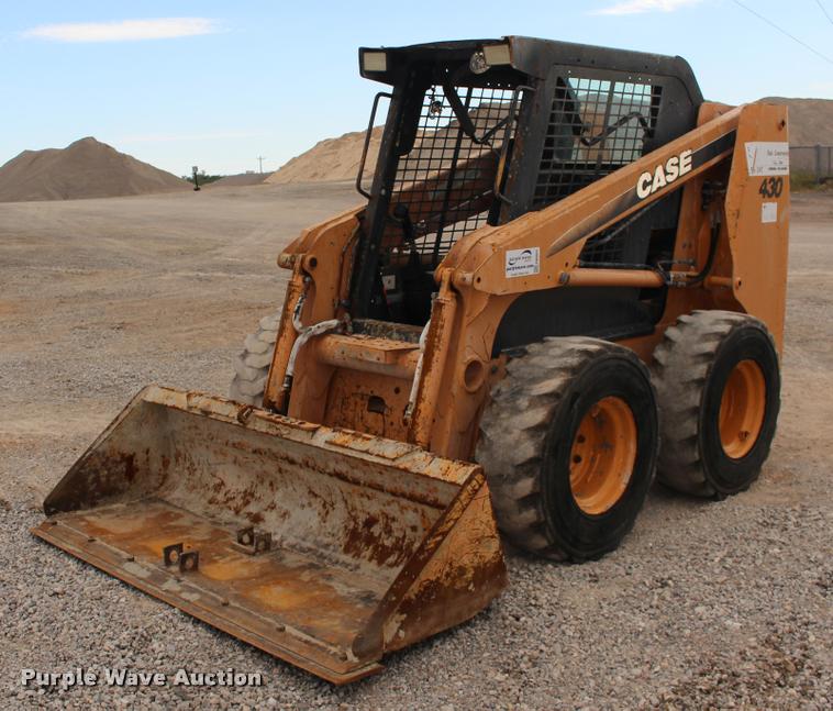 image for item DB0003 2006 Case 430 skid steer
