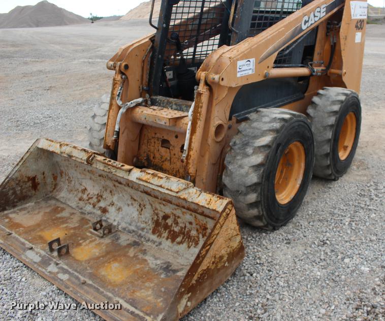 image for item DB0003 2006 Case 430 skid steer