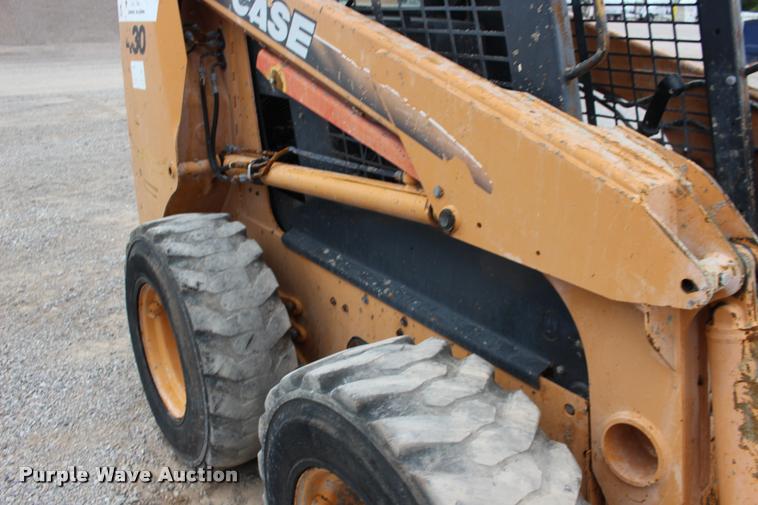 image for item DB0003 2006 Case 430 skid steer