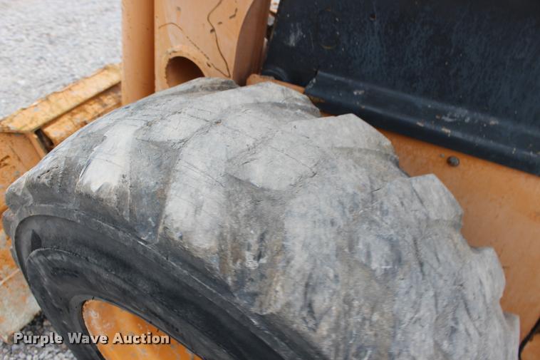 image for item DB0003 2006 Case 430 skid steer