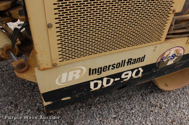 image for item DB0005 2005 Ingersoll Rand DD90 double drum vibratory roller
