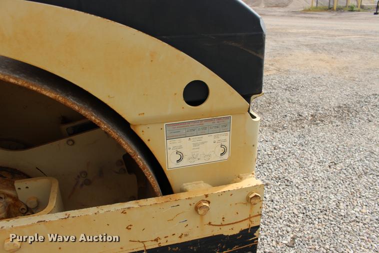 image for item DB0005 2005 Ingersoll Rand DD90 double drum vibratory roller