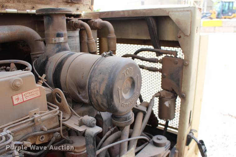 image for item DB0005 2005 Ingersoll Rand DD90 double drum vibratory roller