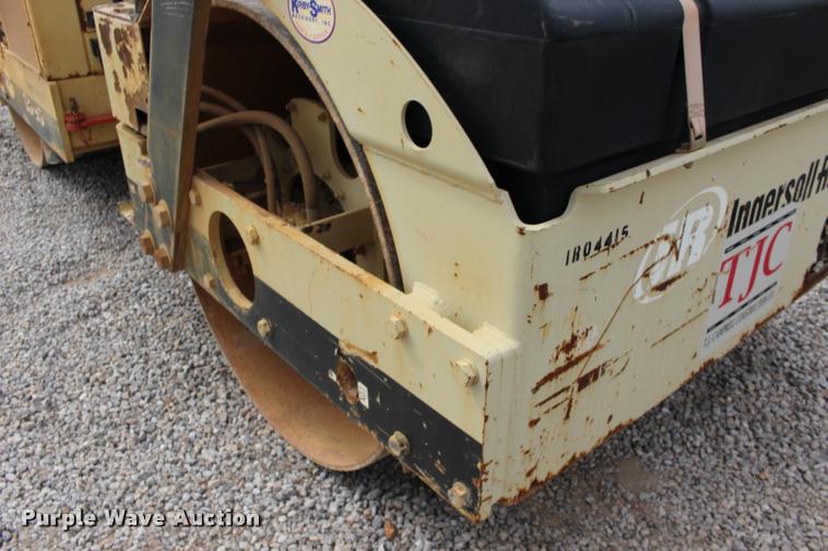 image for item DB0005 2005 Ingersoll Rand DD90 double drum vibratory roller