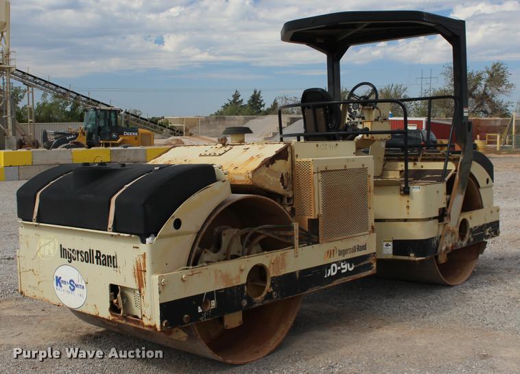 image for item DB0006 2005 Ingersoll Rand DD-90 double drum vibratory roller