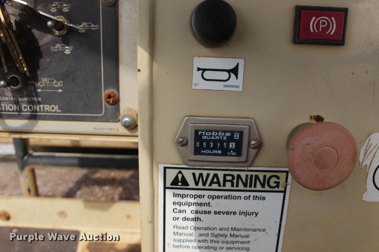 image for item DB0006 2005 Ingersoll Rand DD-90 double drum vibratory roller