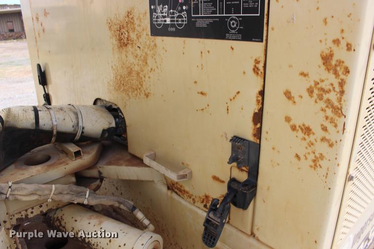 image for item DB0006 2005 Ingersoll Rand DD-90 double drum vibratory roller