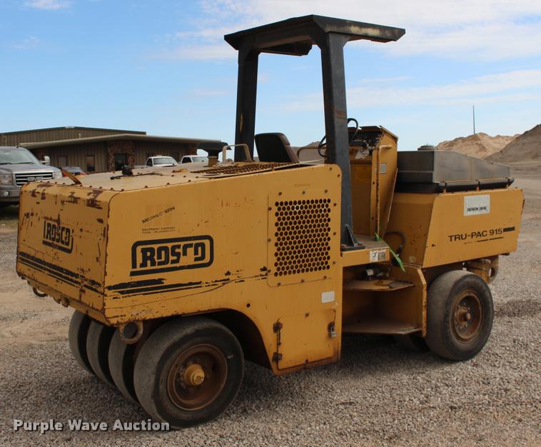 image for item DB0009 1995 Rosco TRU-PAC 915 pneumatic roller