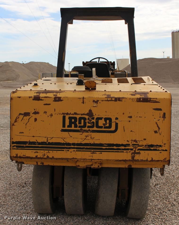 image for item DB0009 1995 Rosco TRU-PAC 915 pneumatic roller