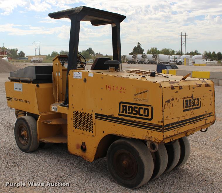 image for item DB0009 1995 Rosco TRU-PAC 915 pneumatic roller