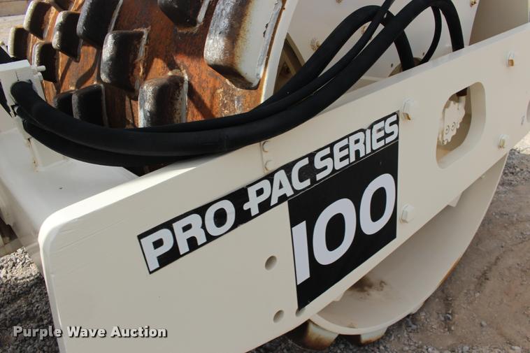 image for item DB0010 2001 Ingersoll Rand SD-100F single drum vibratory roller