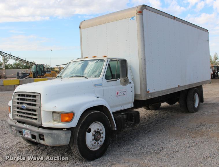 image for item DB0024 1996 Ford F800 box truck