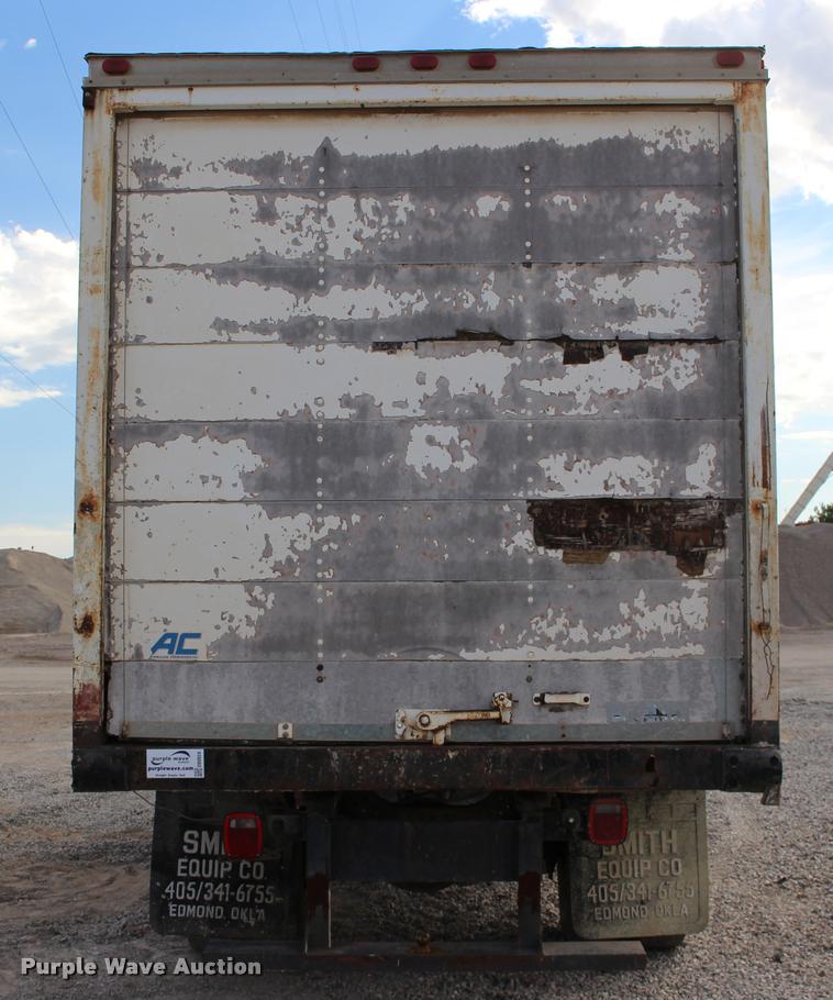 image for item DB0024 1996 Ford F800 box truck