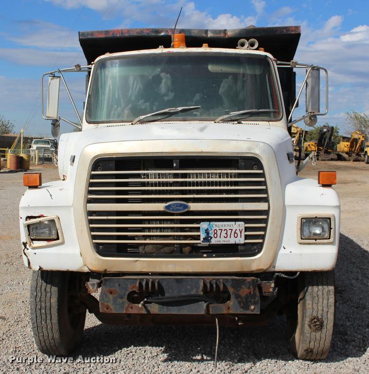 image for item DB0025 1990 Ford L8000 dump truck