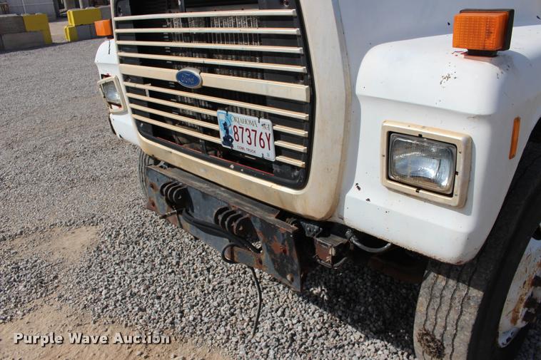 image for item DB0025 1990 Ford L8000 dump truck