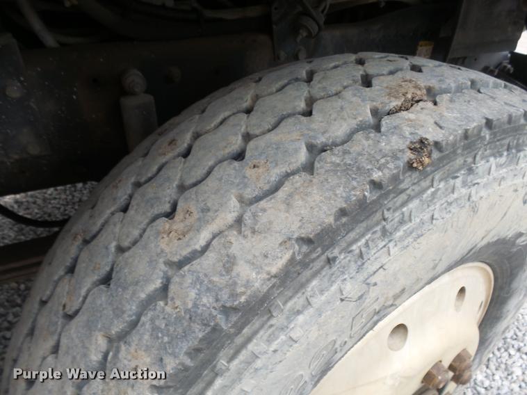 image for item DB0030 1999 Mack CL613 semi truck