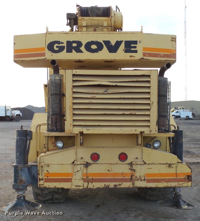 image for item DB0032 Grove RT625 crane