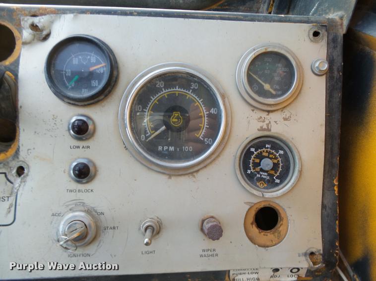 image for item DB0032 Grove RT625 crane