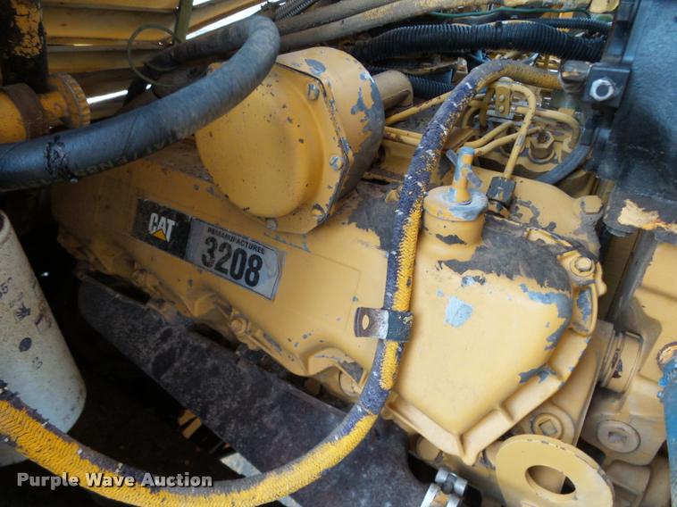 image for item DB0032 Grove RT625 crane