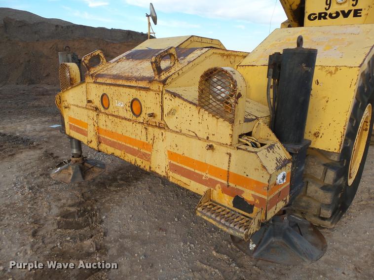 image for item DB0032 Grove RT625 crane