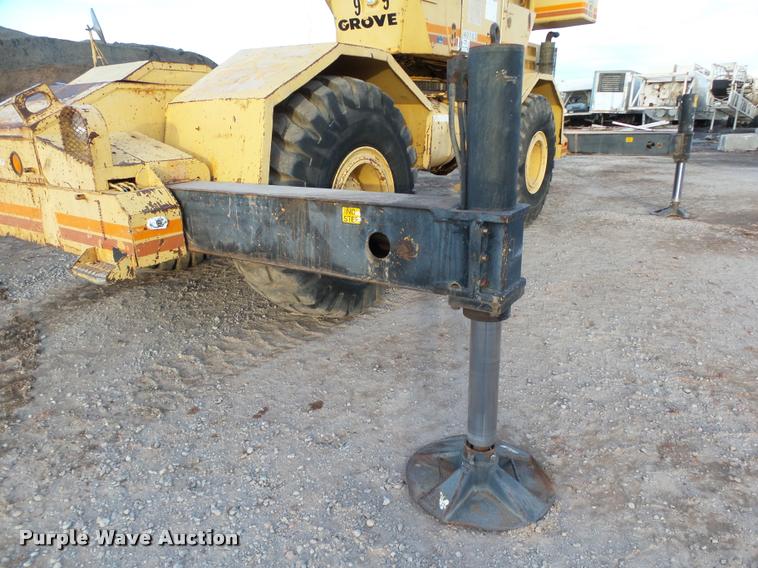 image for item DB0032 Grove RT625 crane