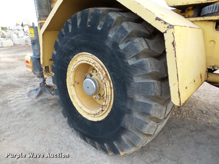 image for item DB0032 Grove RT625 crane