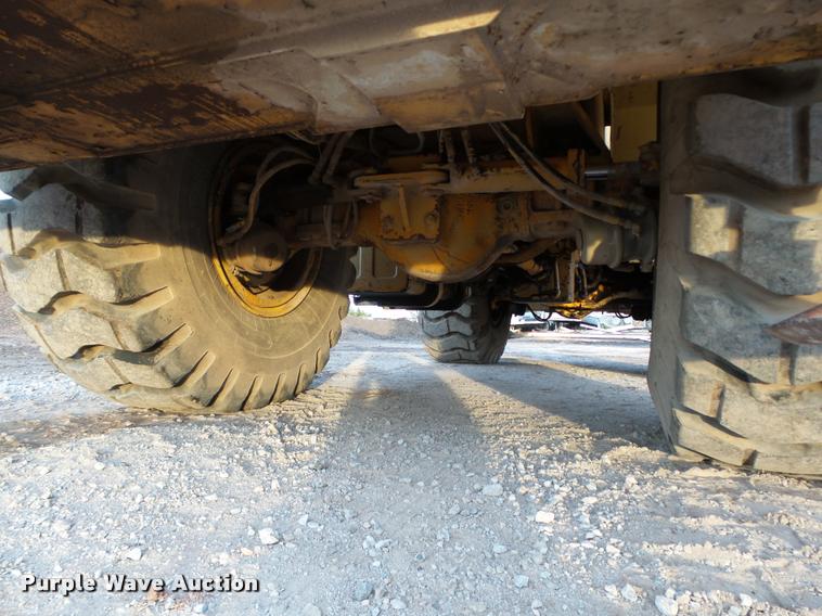 image for item DB0032 Grove RT625 crane