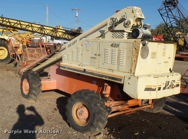 image for item DB0033 1997 JLG 40H boom lift