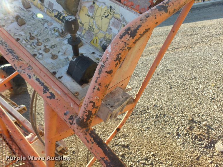 image for item DB0033 1997 JLG 40H boom lift