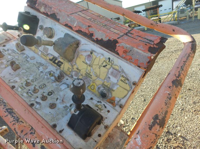 image for item DB0033 1997 JLG 40H boom lift